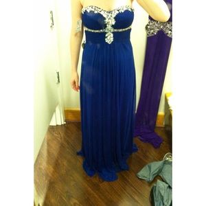 Prom gown